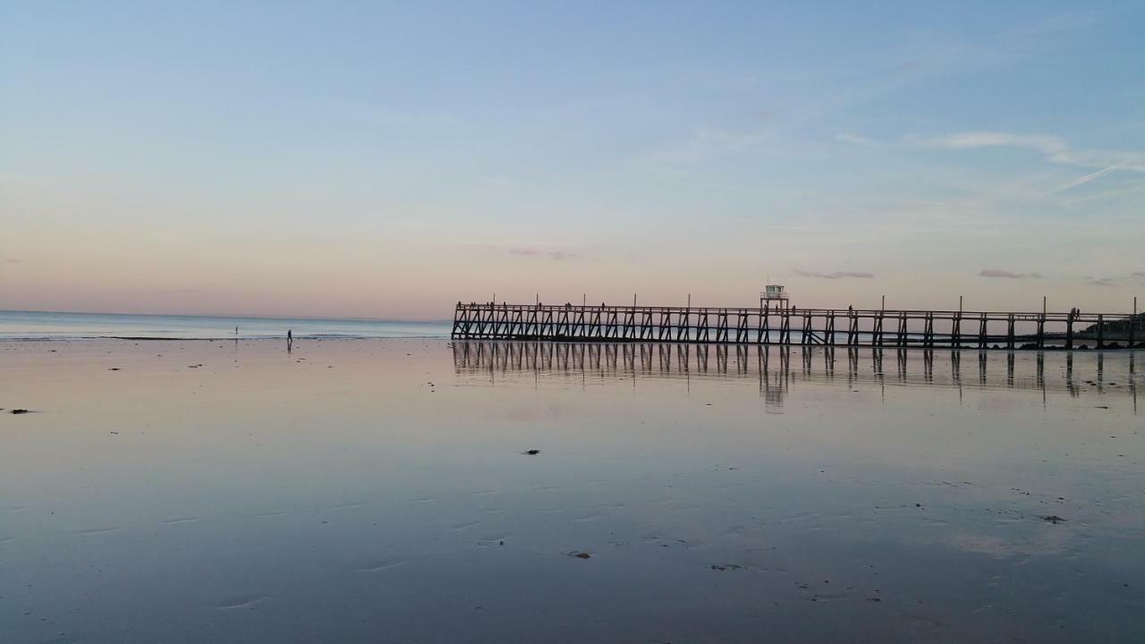 Cottage Sword Beach Hermanville-sur-Mer المظهر الخارجي الصورة